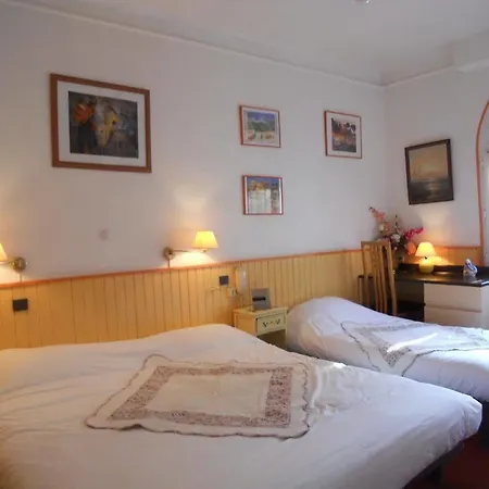 Hotel Lutetia 2*