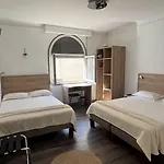 Hotel Lutetia 2*